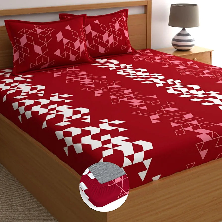 Dreamscape Cotton King Fitted Bedsheet with 2 Pillow Covers Maroon Scatter