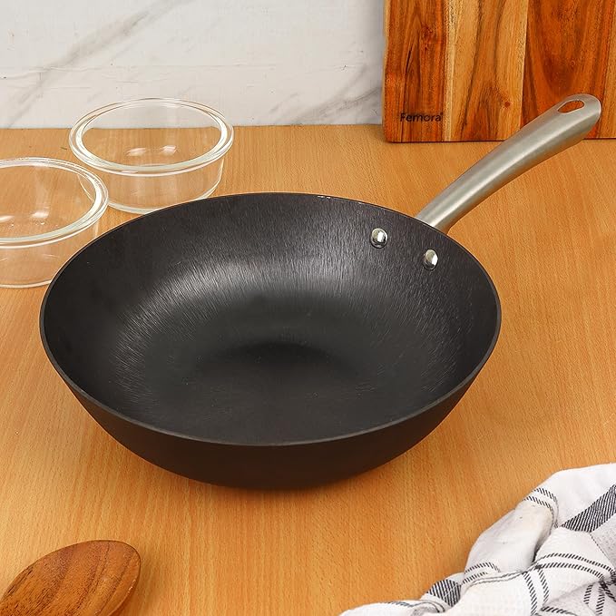 Femora Preseasoned Cast Iron Fry Pan/ Skillet/ Wok of 28cm Diameter With Tough Handle Non Toxic and Coating Free |1  Piece | Black