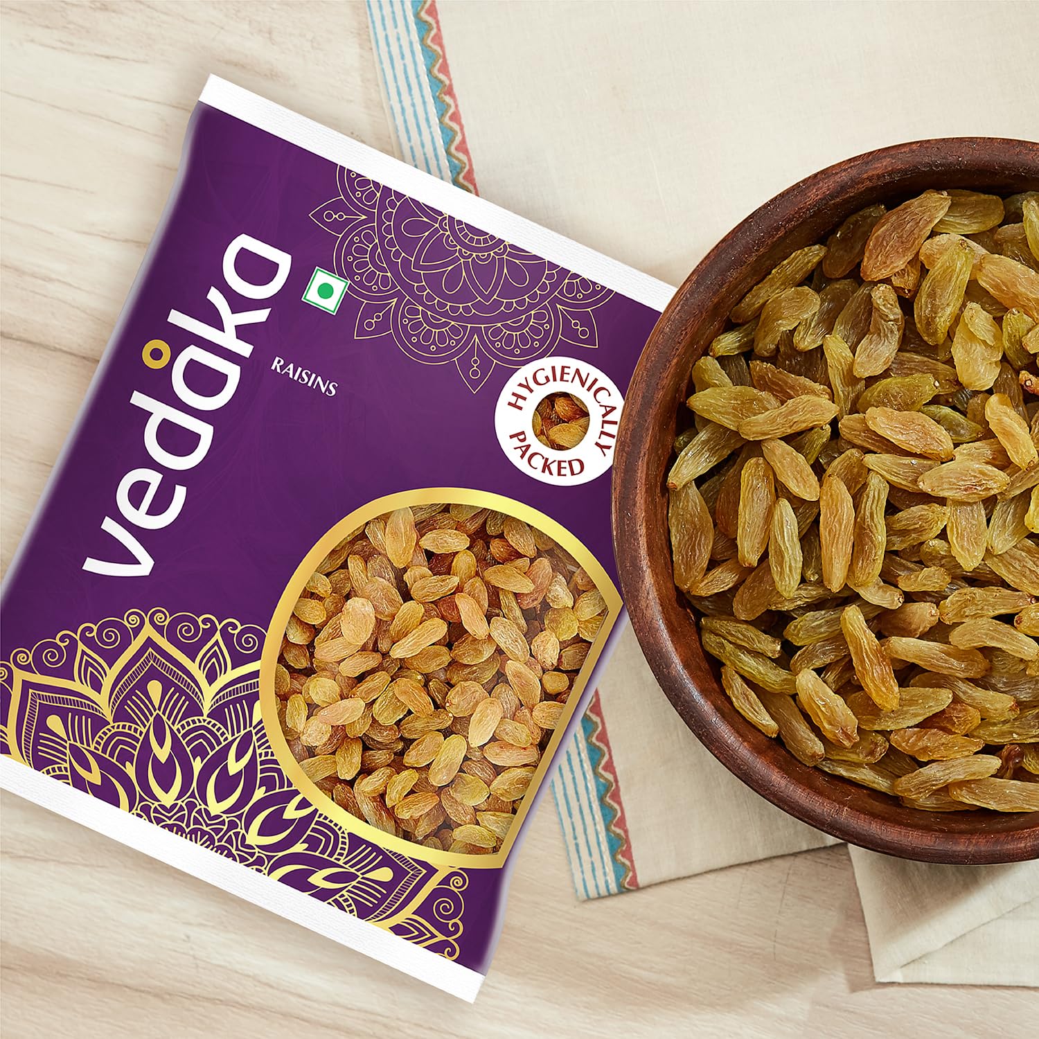 Vedaka Raisins | 500 g | Kismish | Premium Dried Grapes | Sweet Fruity Taste And Soft Chewy Texture | Natural Source Of Antioxidants, Potassium & Fiber | Healthy Snack