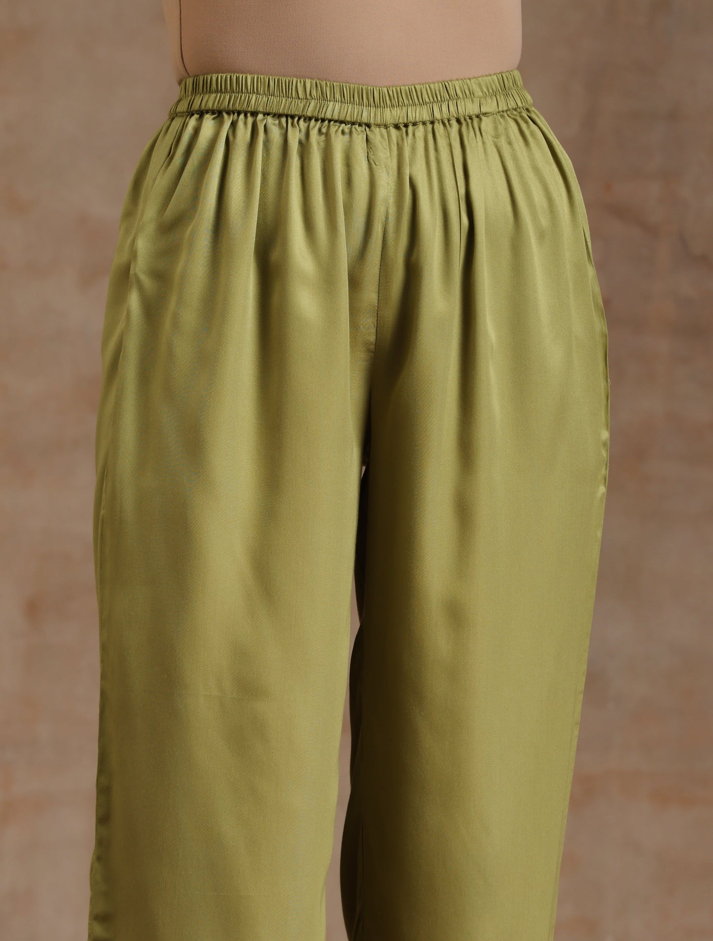 trueBrowns Light Green Modal Satin Kaftan Kurta Set | Relove