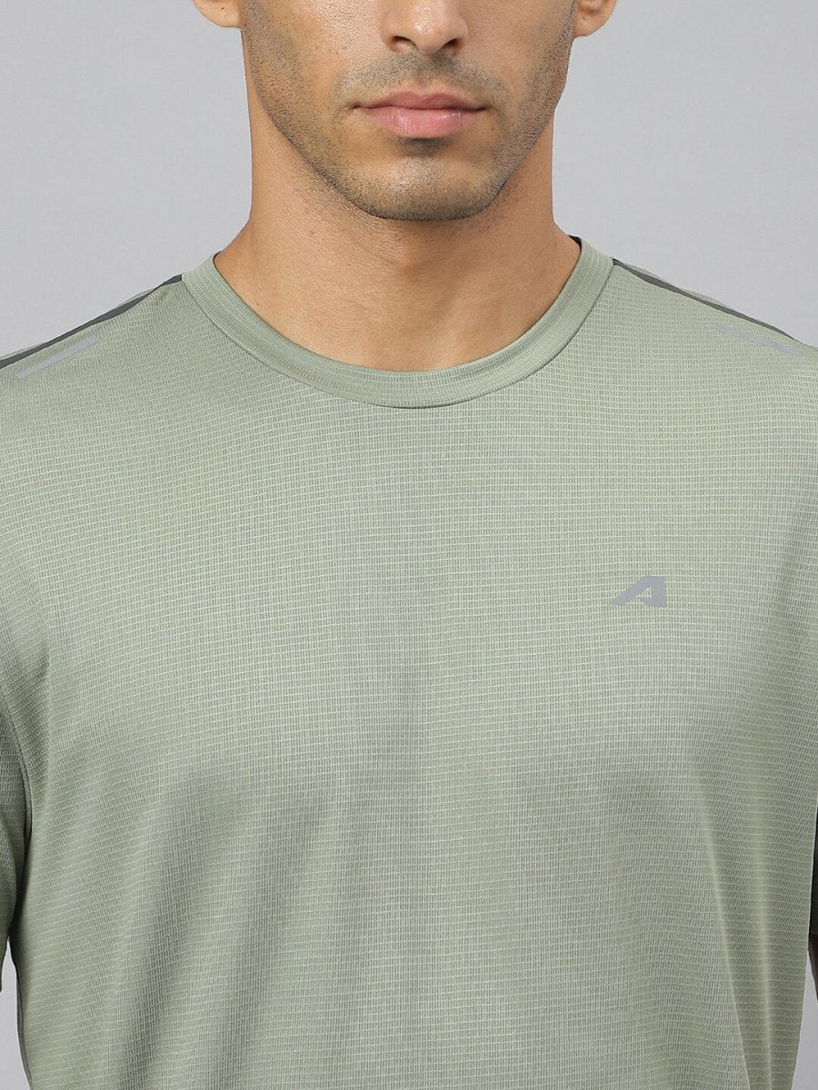 Alcis Men Drytech+ Anti-Static Slim-Fit Round Neck Running T-Shirt