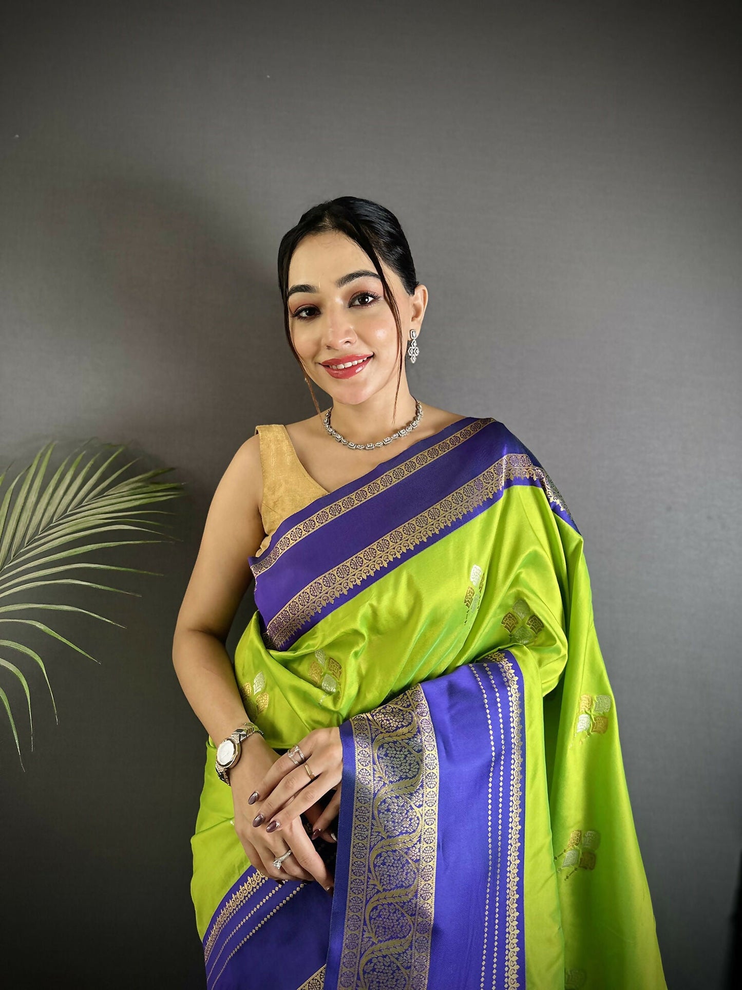Joban Fashion Light Green Banarasi Soft Silk Woven Saree