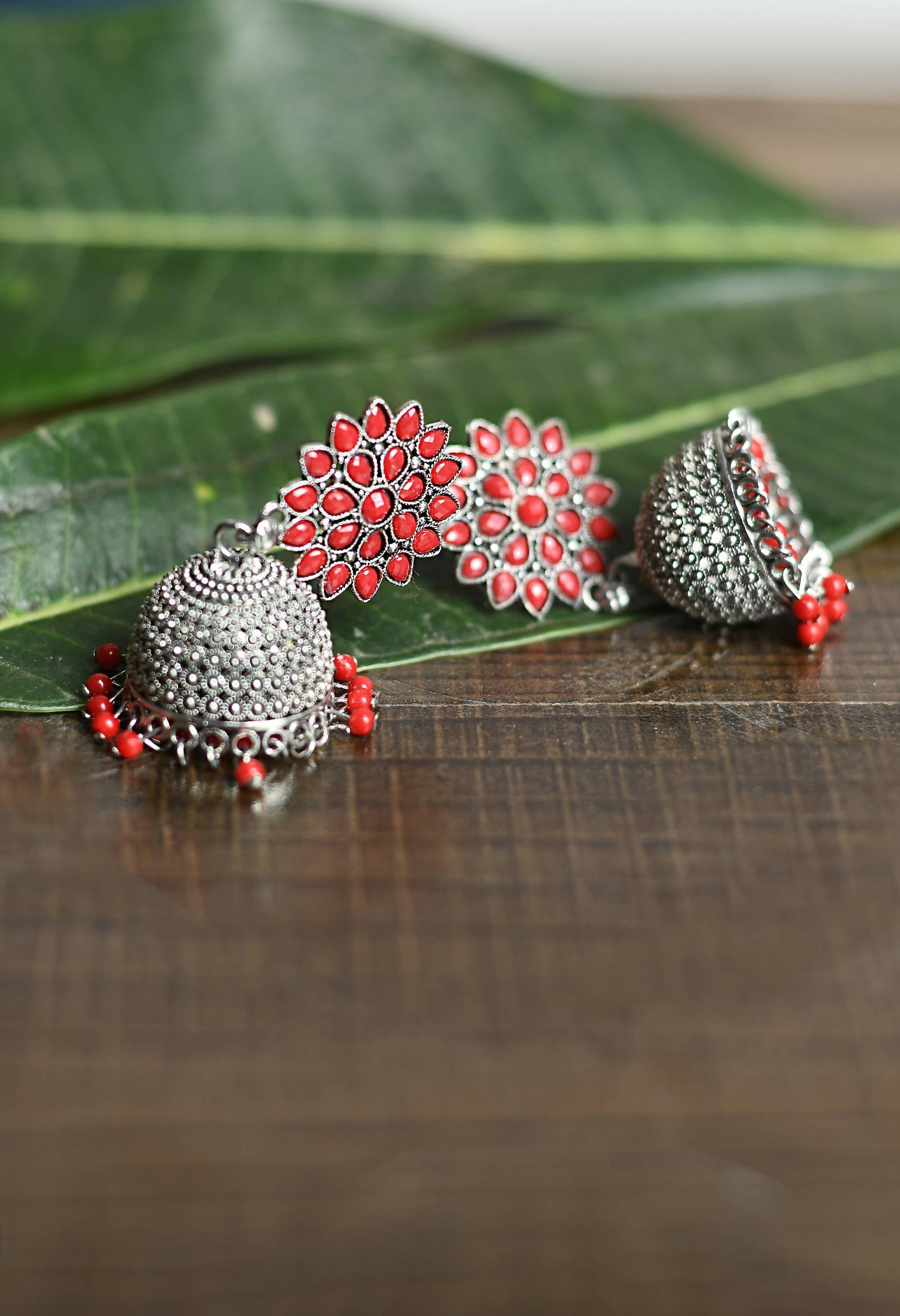 Mominos Fashion Johar Kamal Kundan Work Jhumka With Red Beads