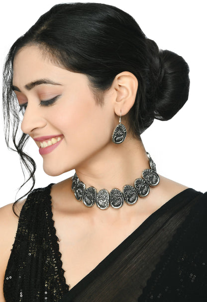 Mominos Fashion Johar Kamal Oxidised Silver-Plated Brass Finish Choker For Women