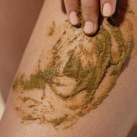 Saka Organics Glow-Getter Handmade Anti-Pigmentation Body Scrub - 100 gms