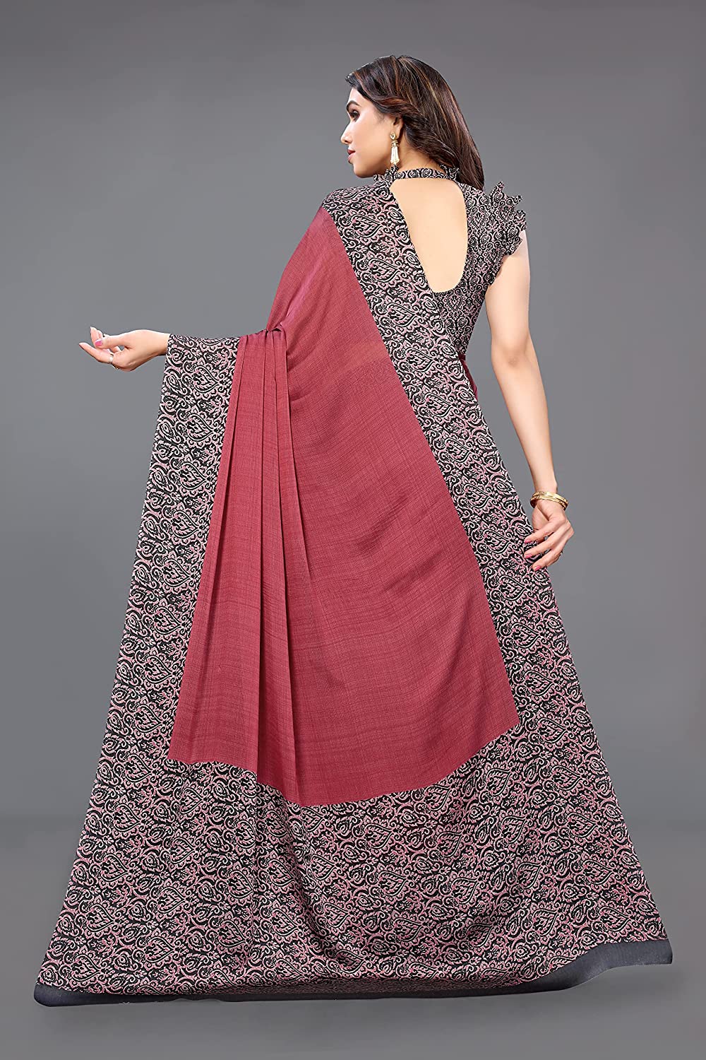 Mirchi Fashion Women's Pink & Black Printed Chiffon Saree