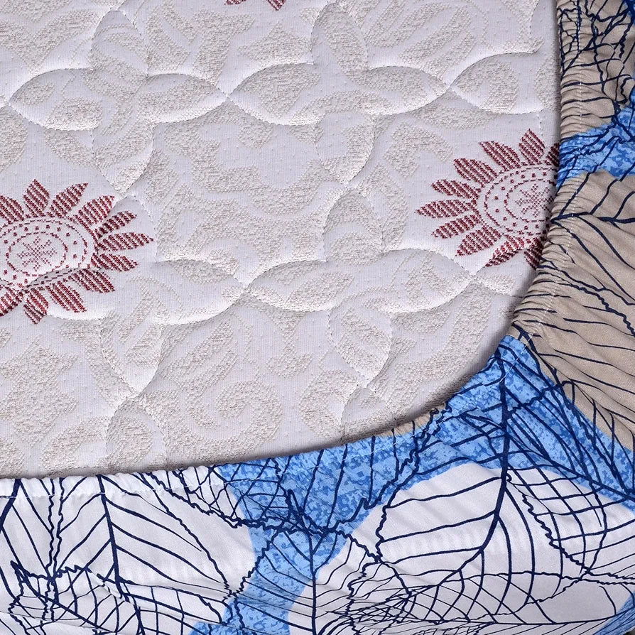 Divine Casa 144 TC Cotton Fitted Bedsheet for King Bed 100% Cotton Floral Blue Elastic Fit Everyday Use Bedsheet