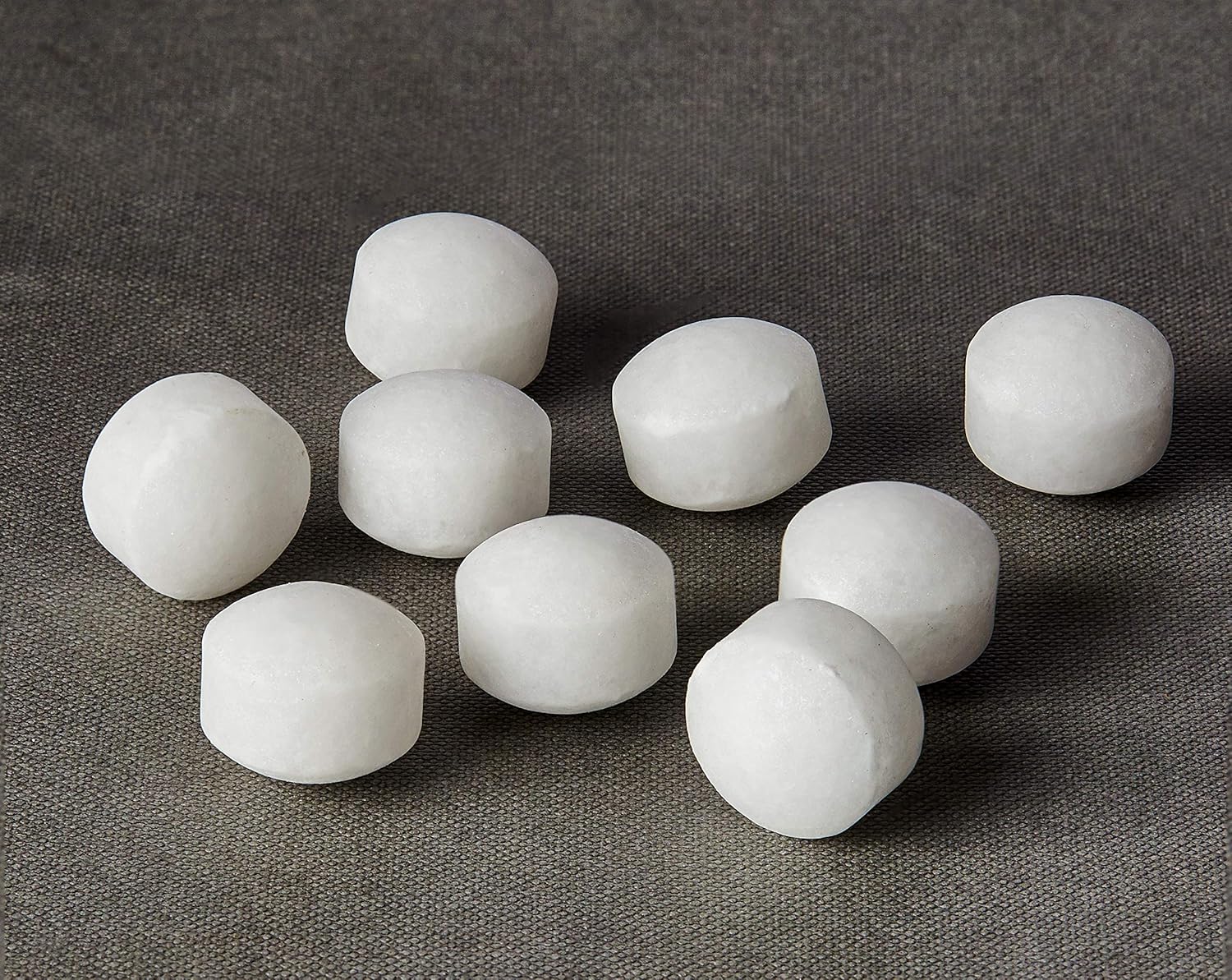 Presto! Naphthalene Balls | 400 Grams | 200 Gms X 2 Packs | Insect Repellant | Ideal For Cupboards, Bookshelves And Toilets