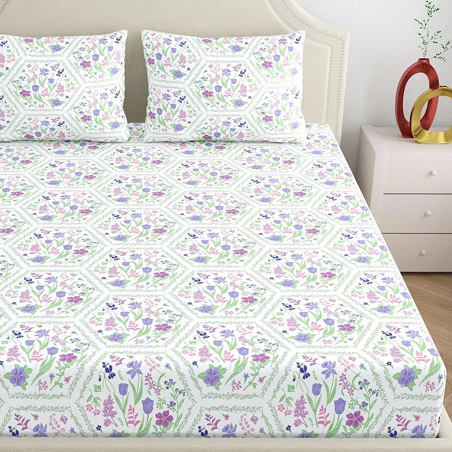 Dreamscape Cotton King Bedsheet with 2 Pillow Covers Orchid Bloom