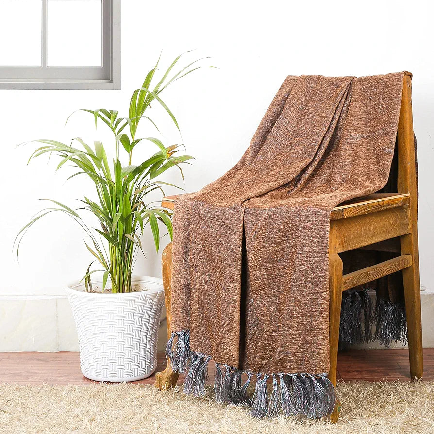 Cazimo Soft Chenille Premium Throw Blanket with Tassel Fringe Fade Resistant All Seasons Ultra-Soft