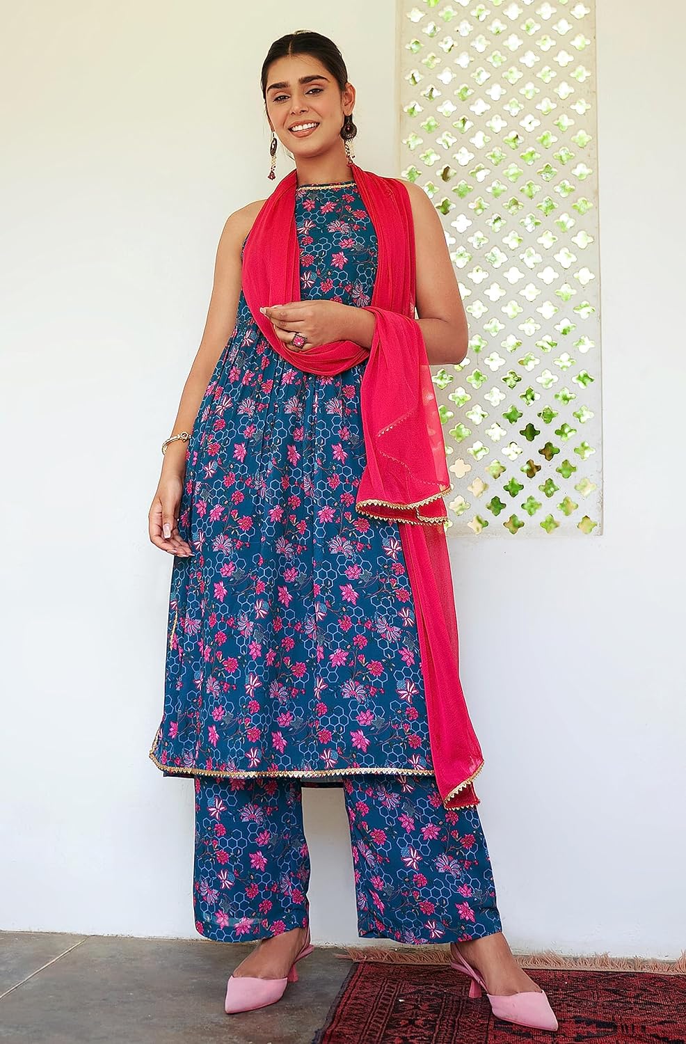 Janasya Women's Georgette Digital Floral Printed Embellished Kurta Set Blue