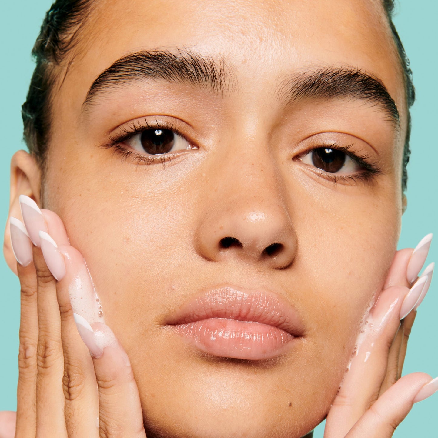 Benefit Cosmetics The Porefessional Tight ’N Toned Pore-Refining Toner