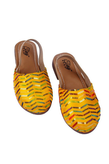 Tiny Bugs Girls Embroidered Strap Ethnic Jutis-Yellow