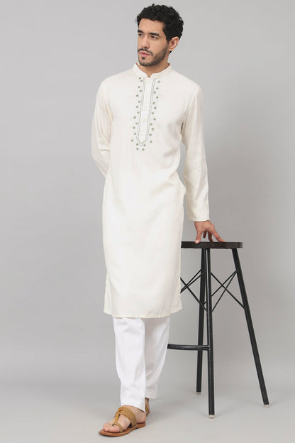 Floral Neckline Embroidered Cotton Kurta by Hilo Design