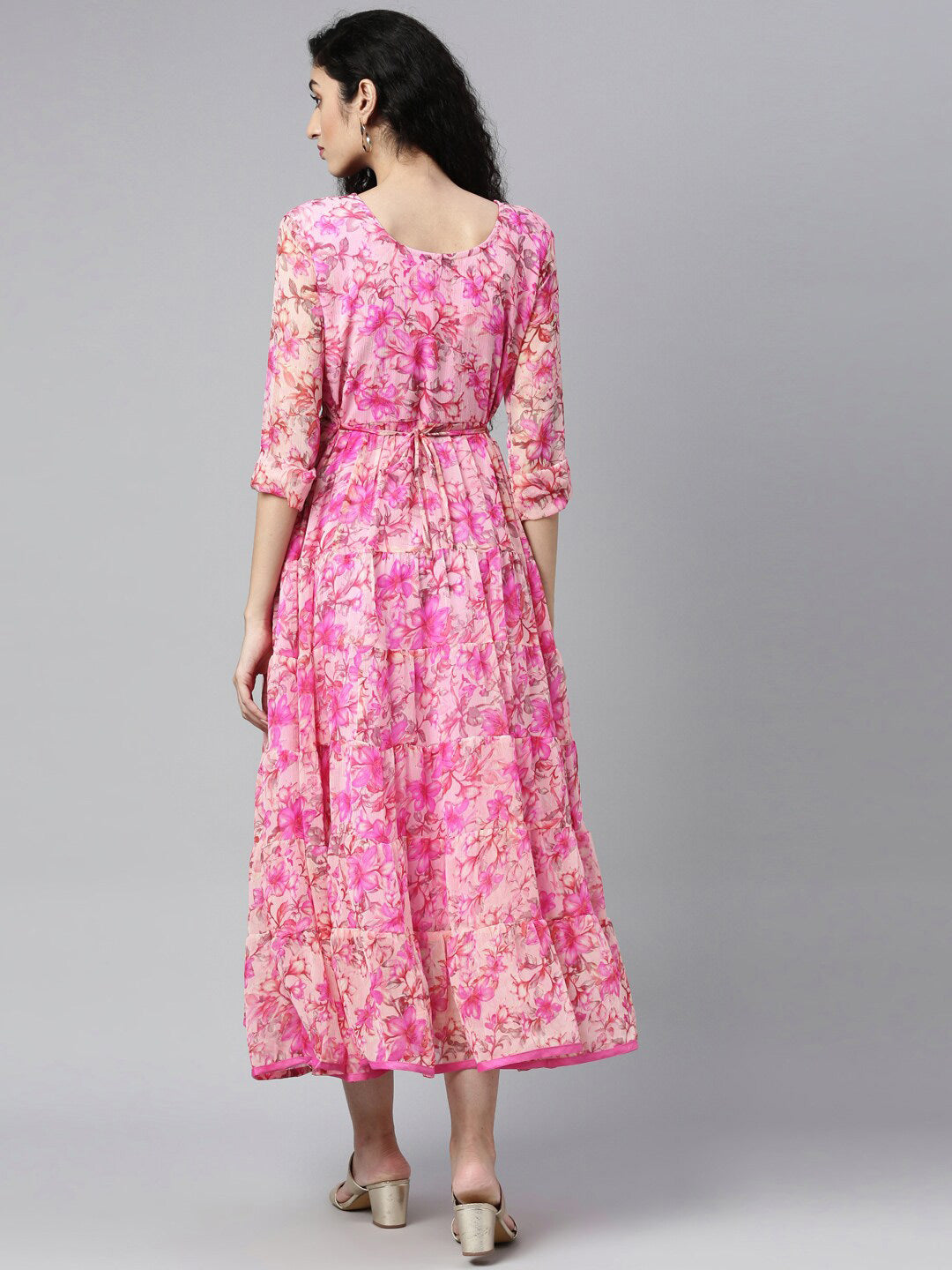 Souchii Beautiful Pink & peaches n cream Floral Layered Chiffon Midi Dress