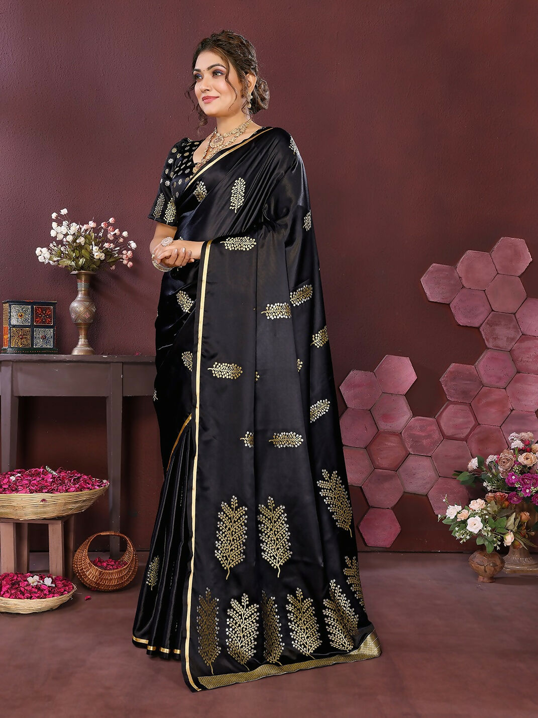 Joban Fashion Black Floral Motifs Banarasi Silk Sarees