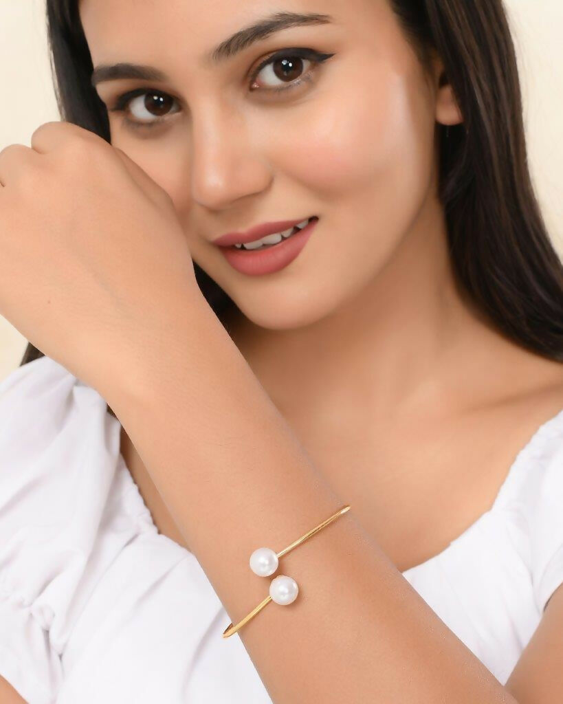 VOJ One Gram Gold-Polished Pearl Studded Bracelet