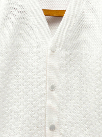 Chutput Kids Cute White Coloured Solid Pullover Sweater