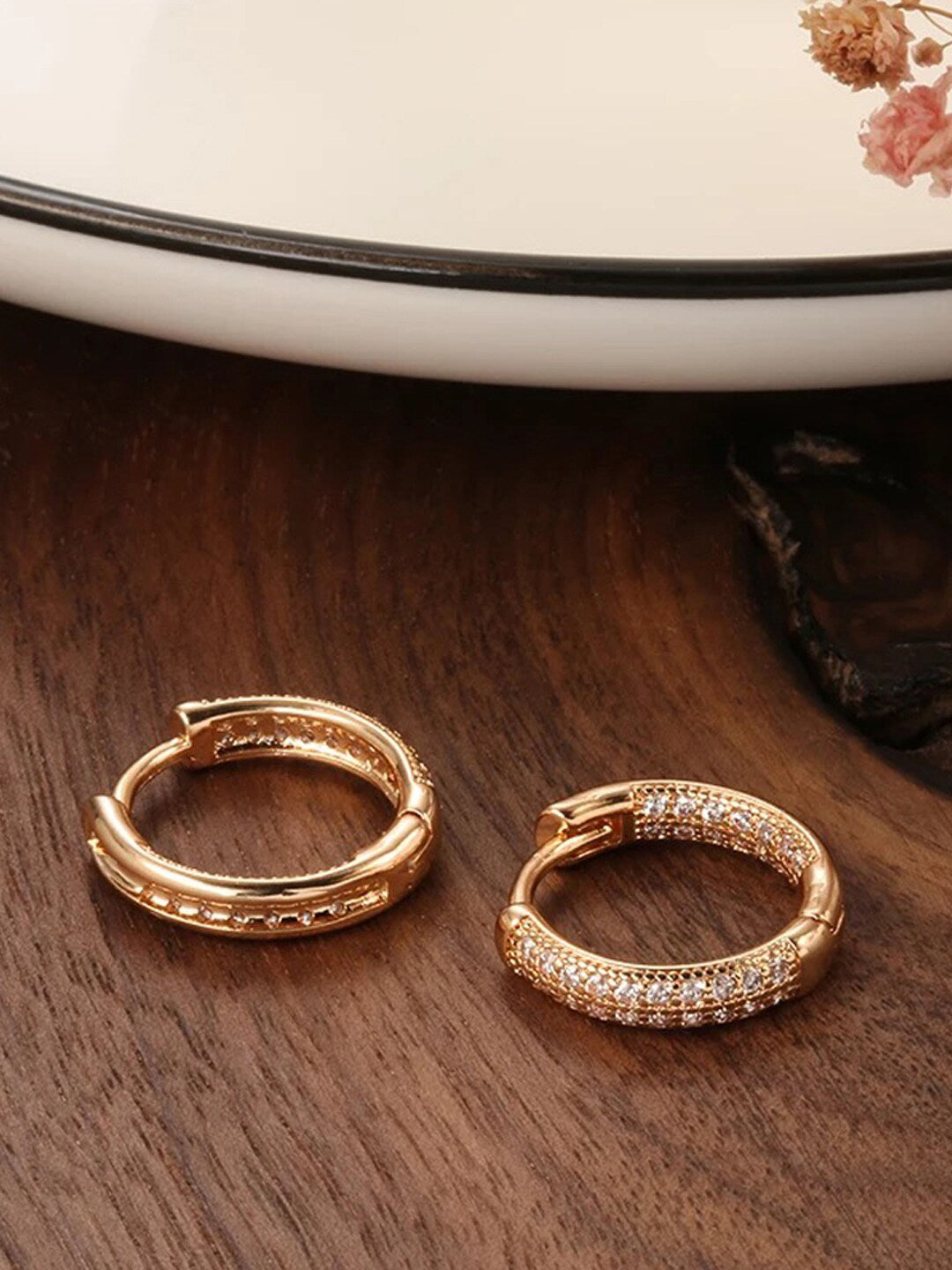 Shining Diva Rose Gold Contemporary Hoop Earrings