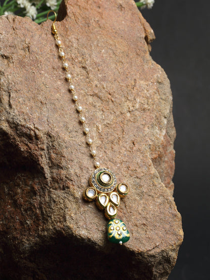 Kundan Maang Tikka - Ruby Raang
