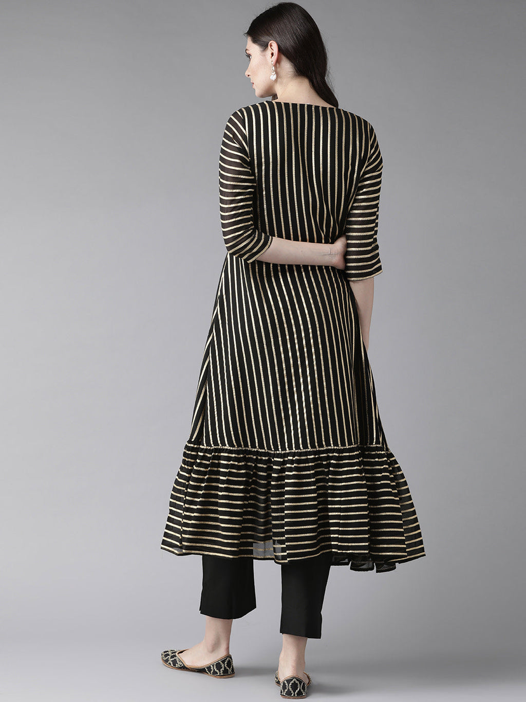 Ahalyaa Women's Black Kurta with Trouser