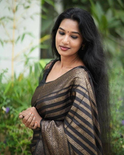 Vamika Weaving Banarasi Jacquard Black Kanjivaram Saree