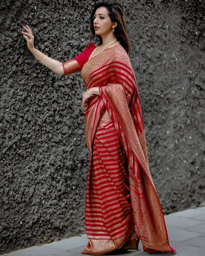 Vamika Weaving Banarasi Jacquard Red Kanjivaram Saree