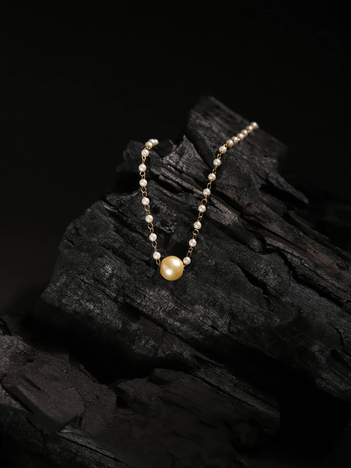 Gold-Polished Chain - Ruby Raang