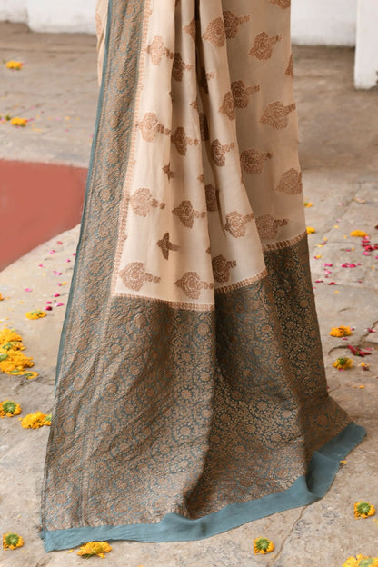 Joban Fashion Ivory Crepe Chiffon Pure Handloom Banarasi Silk Saree