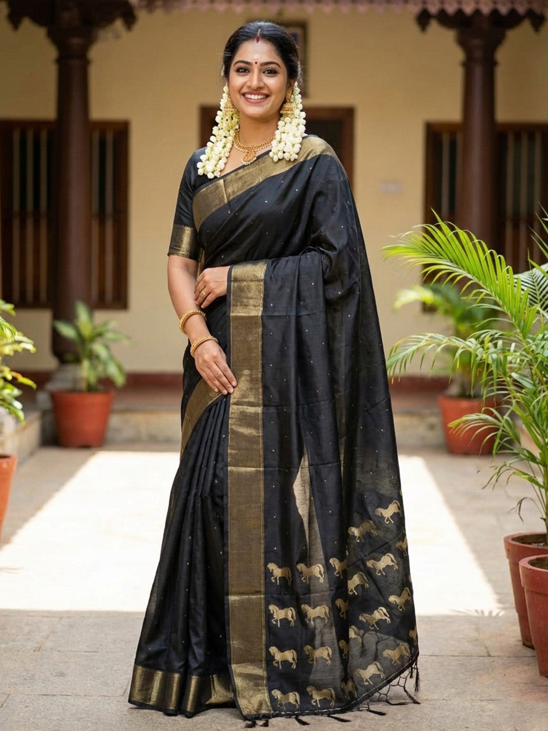 Anaita Black Silk Saree With Blouse Piece