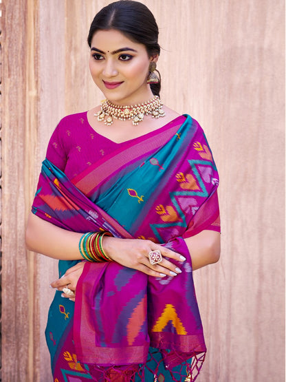 Anaita Blue Silk Saree With Blouse Piece