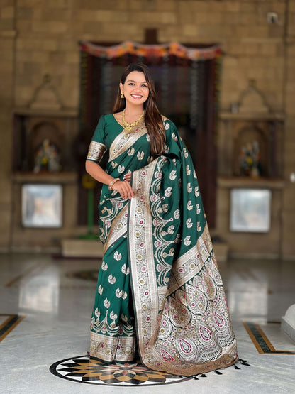 Vedant Vastram Soft Litchi Silk Banarasi Silk Jacquard Saree - Green