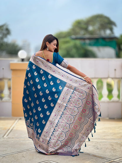 Vedant Vastram Soft Litchi Silk Banarasi Silk Jacquard Saree - Morpich