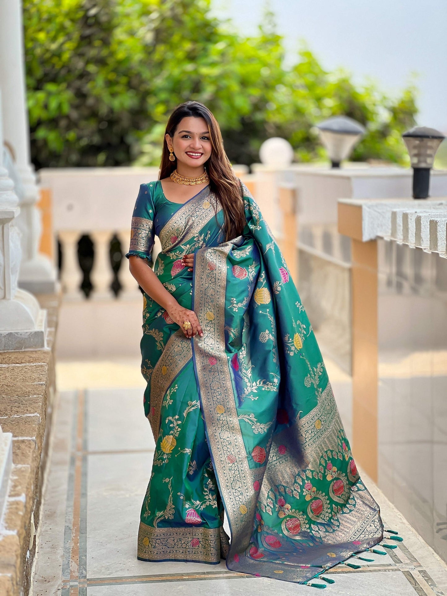 Vedant Vastram Soft Litchi Silk Banarasi Silk Jacquard Saree - Aqua
