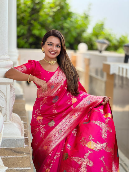 Vedant Vastram Soft Litchi Silk Banarasi Silk Jacquard Saree - Rani