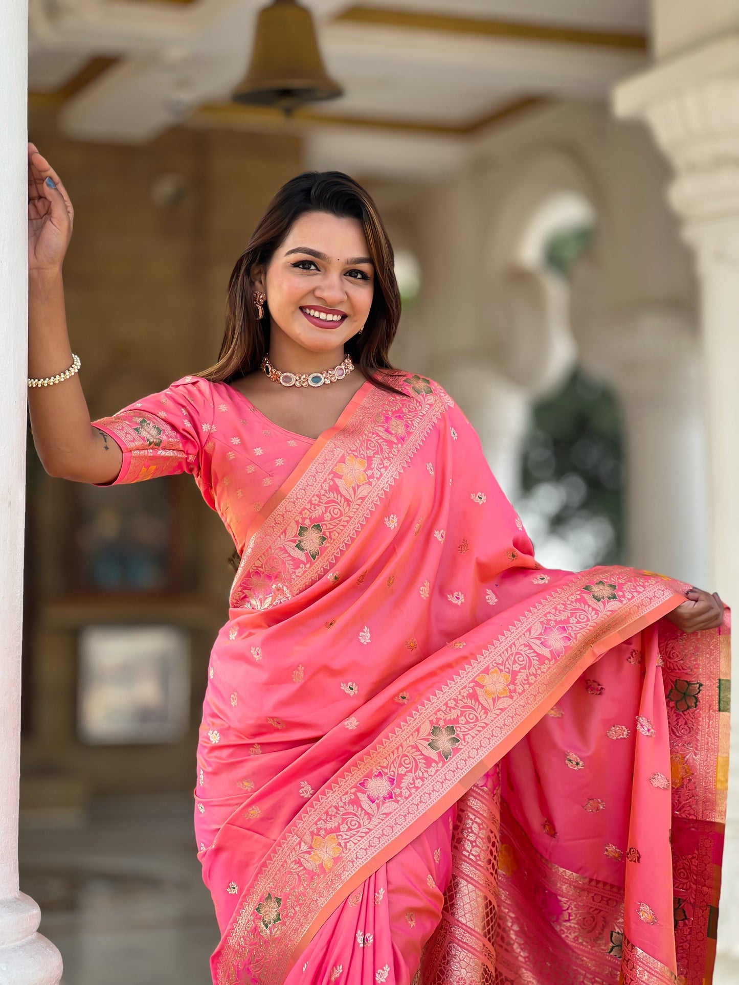 Vedant Vastram Soft Litchi Silk Banarasi Silk Jacquard Saree - Gajri