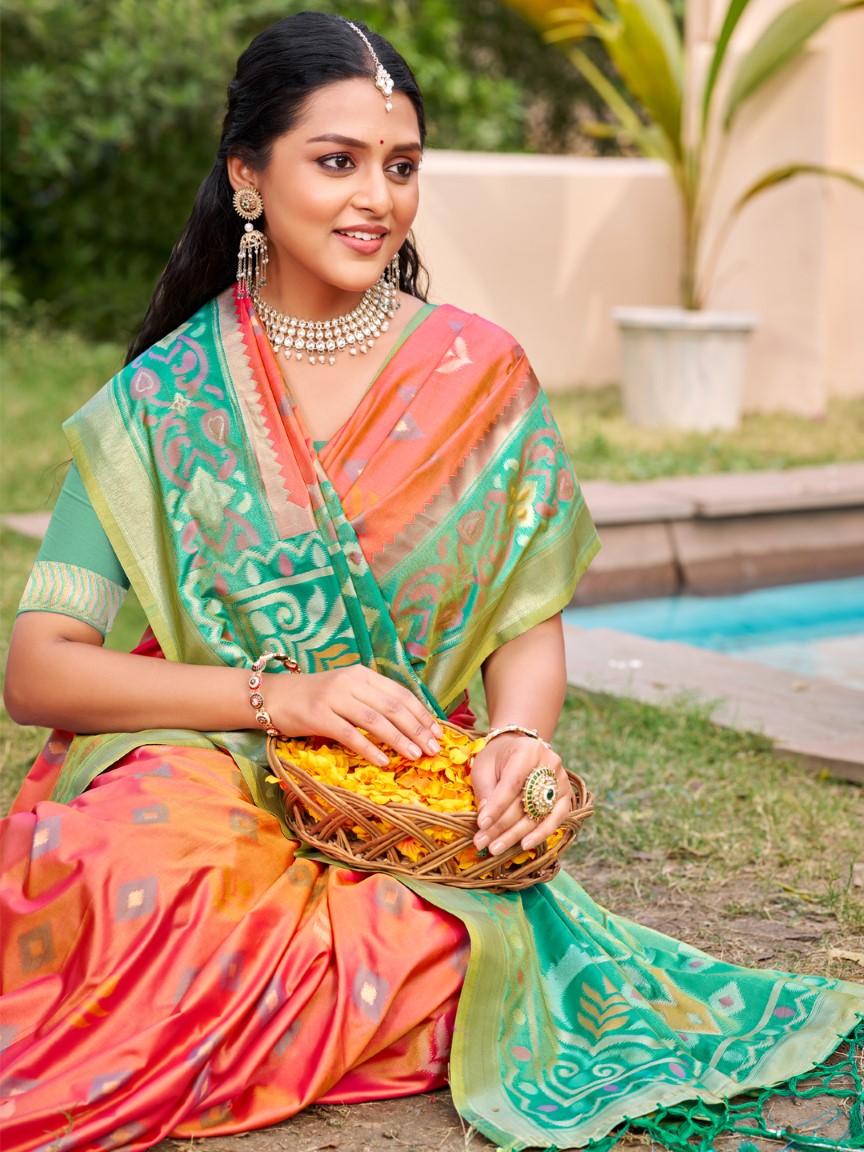 Anaita Coral Silk Saree With Blouse Piece