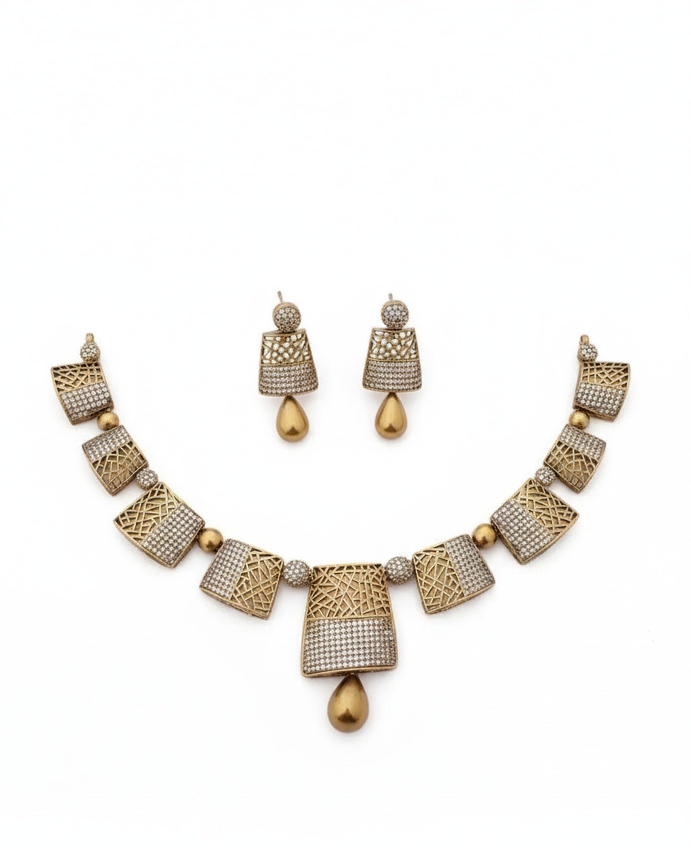 Jewel City Stunning Traditional Gold-Plated Choker Necklace Set