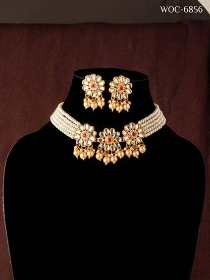 Mominos Fashion Johar Kamal Women's Golden Beads Pearls Gold-Polished Jewellery Set