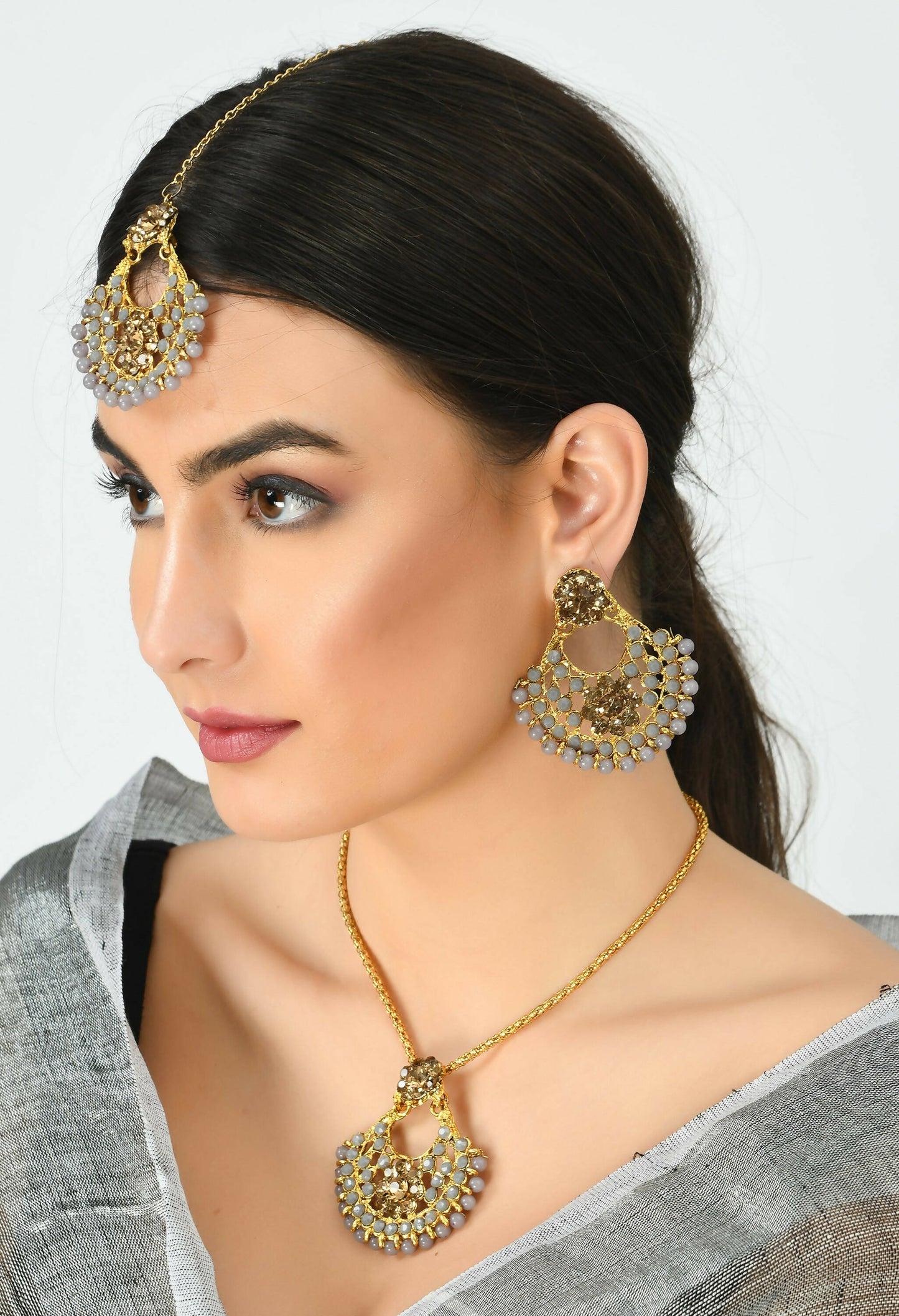 Mominos Fashion Johar Kamal Gold-Polished Brass Finish Long Necklace For Women (Golden/Grey)