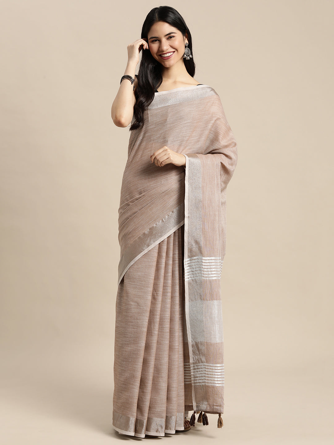 Anaita Chiku Linen Saree With Blouse