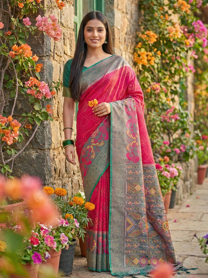 Anaita Coral Pochampally Printed Saree With Blouse