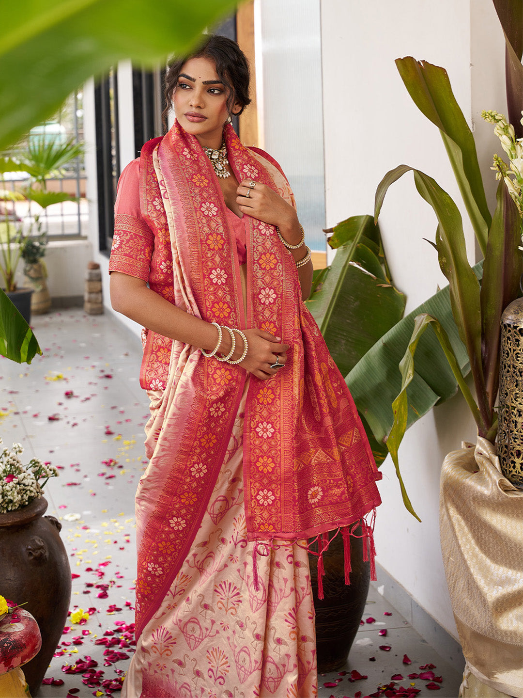 Anaita Cream Silk Woven Saree With Blouse
