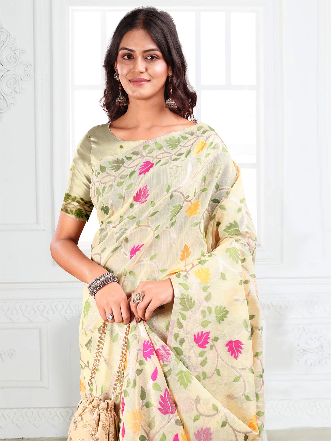 Anaita Cream Linen Printed Saree With Blouse