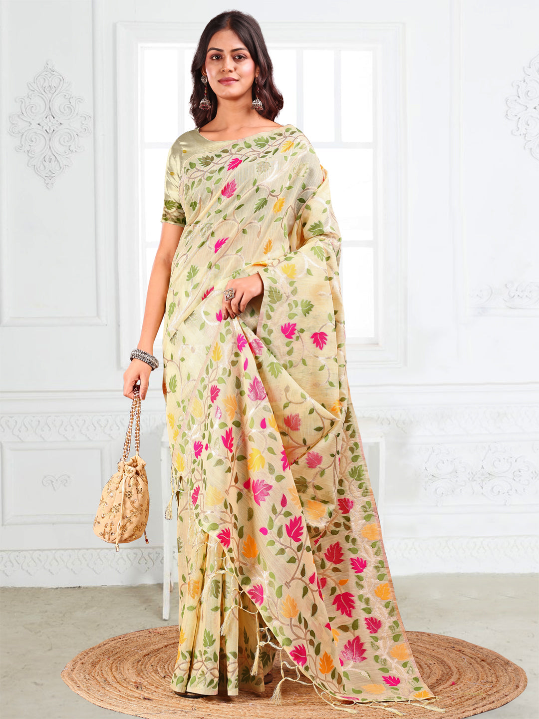 Anaita Cream Linen Printed Saree With Blouse