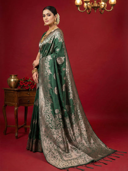 Anaita D Green Silk Blend Woven Saree With Blouse