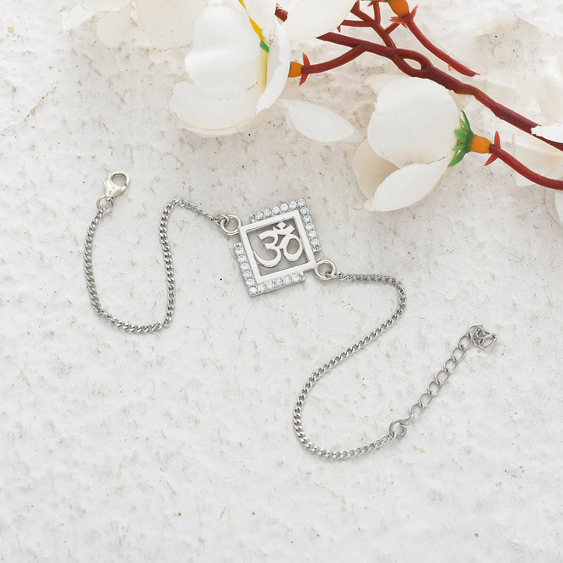 trueBrowns 925 Sterling Silver Precious OM Bracelet Rakhi