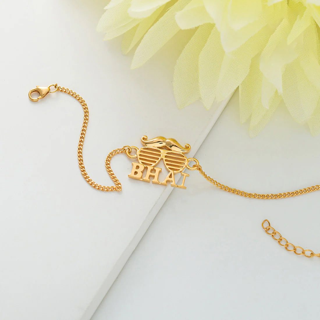 trueBrowns 925 Sterling Silver Gold-Polished Gold Micron Plated Bhai Bracelet Rakhi