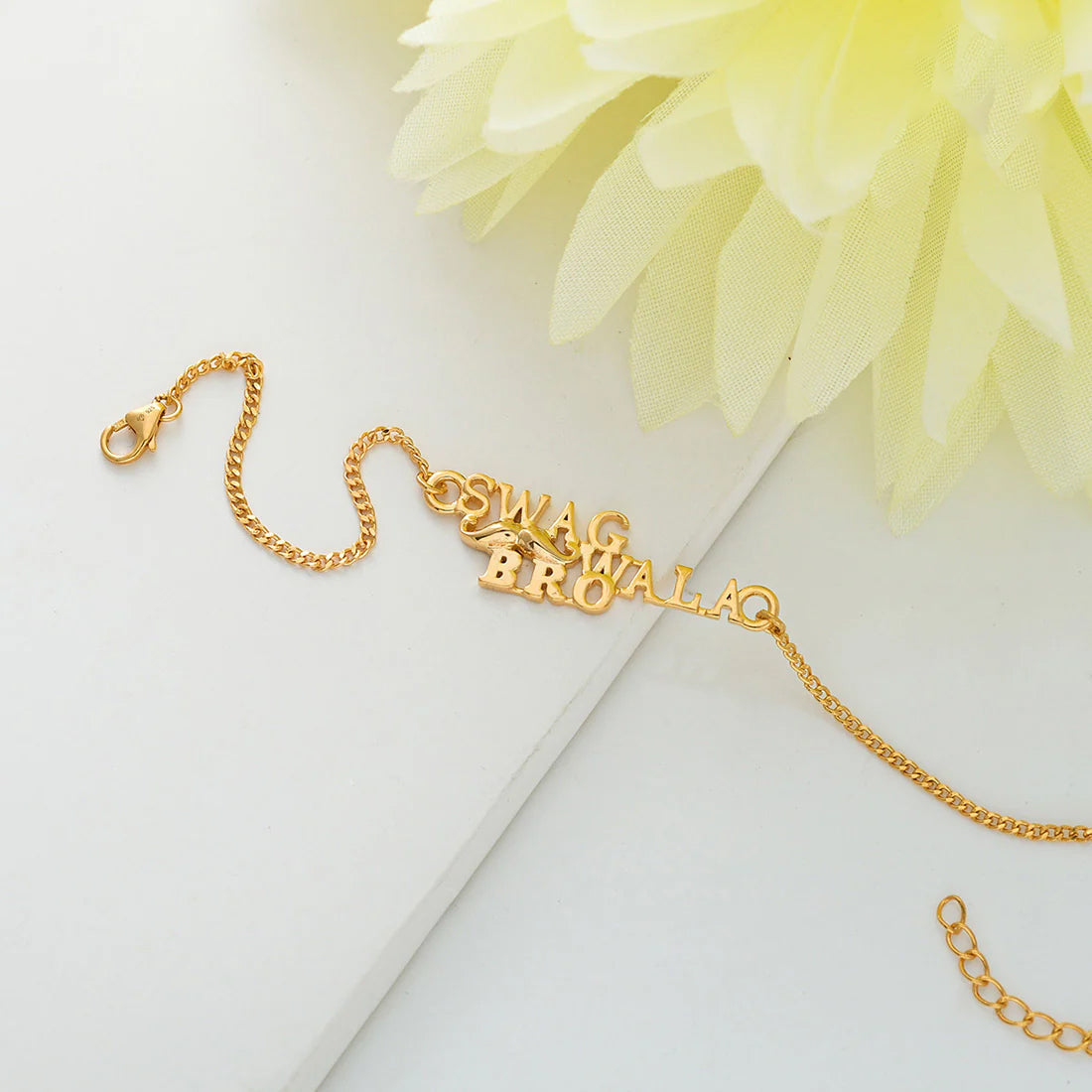 trueBrowns 925 Sterling Silver Gold-Polished Gold Micron Plated Swag Bracelet Rakhi