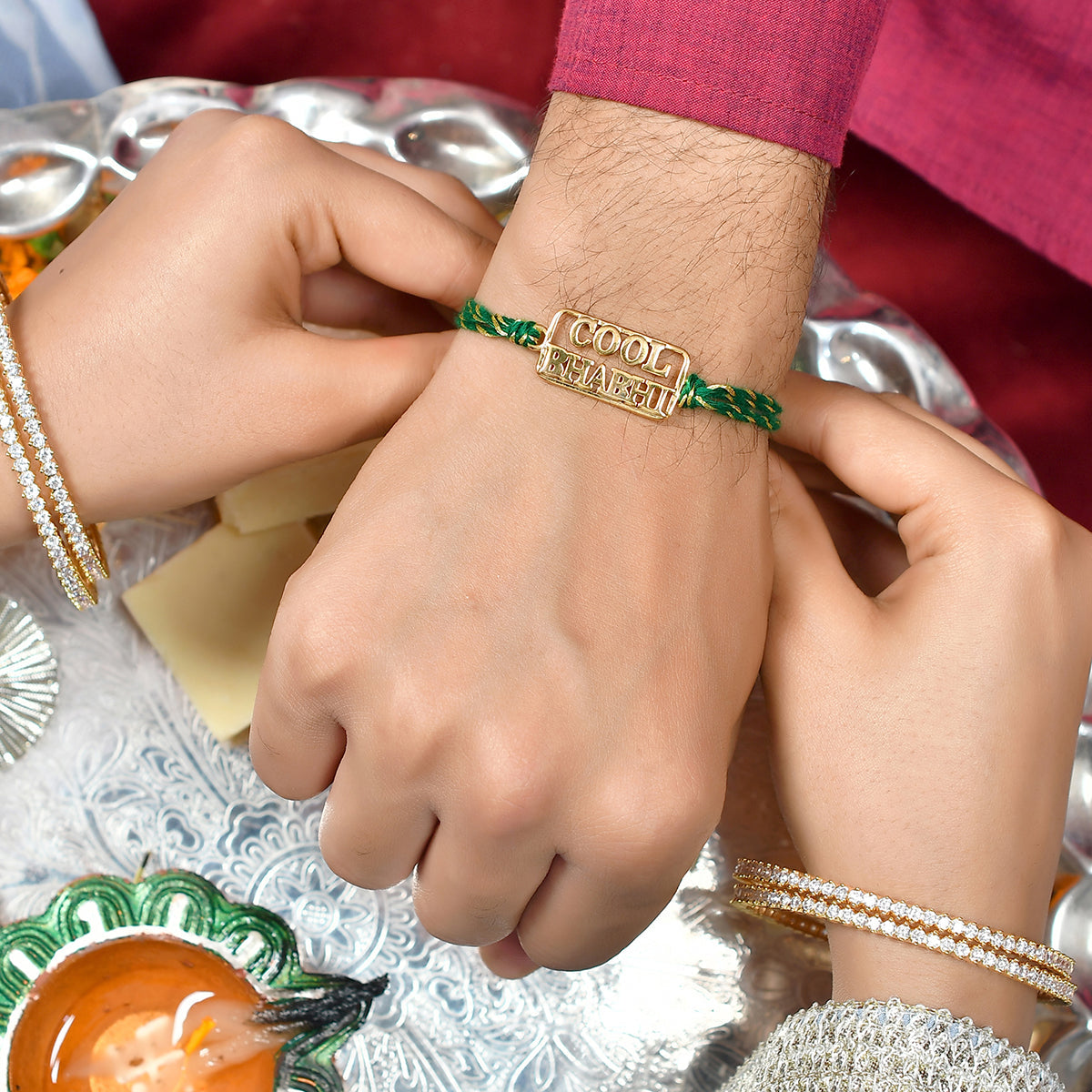 trueBrowns 925 Sterling Silver Cool Bhabhi Gold-Polished Gold Micron Plated Thread Rakhi